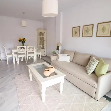 La Dama De Noche - Puerto Banus Apartment Marbella