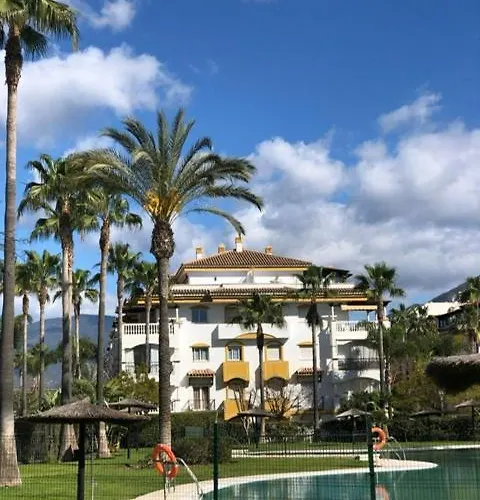 La Dama De Noche - Puerto Banus Apartment